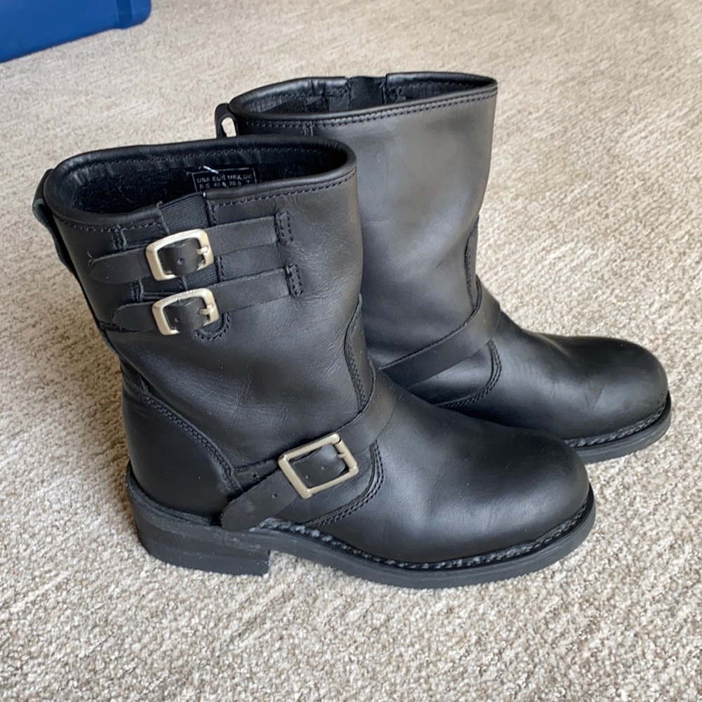 Women’s Leather Motorcycle Boots